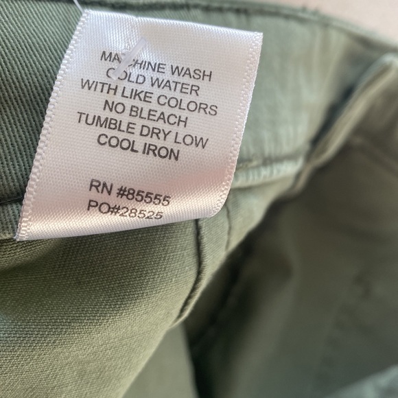 (A4c) PISTOLA DENIM Tammy Shorts in Colonel, Size 29, NWT - Picture 10 of 13